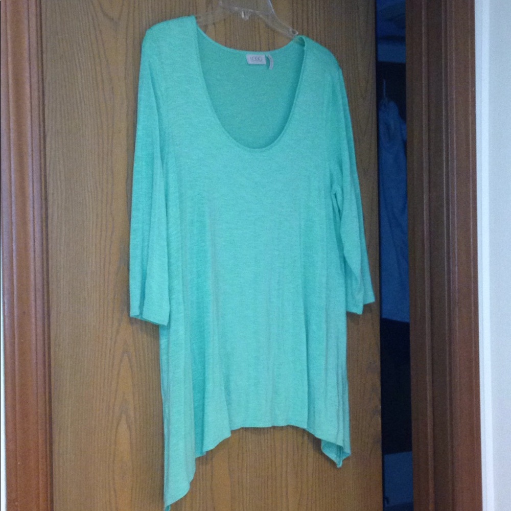 3/4 sleeve shirt!